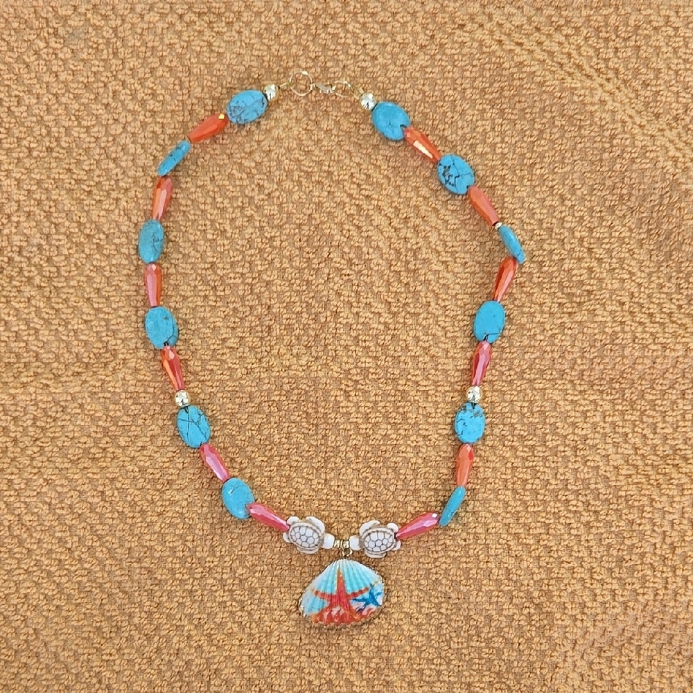 Hand Made: Sea-shell Pendant Necklace